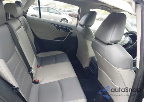 2022 Toyota Rav4 Hybrid Xle Premium z USA, uszkodzony, nr VIN JTMB6RFV4ND069563